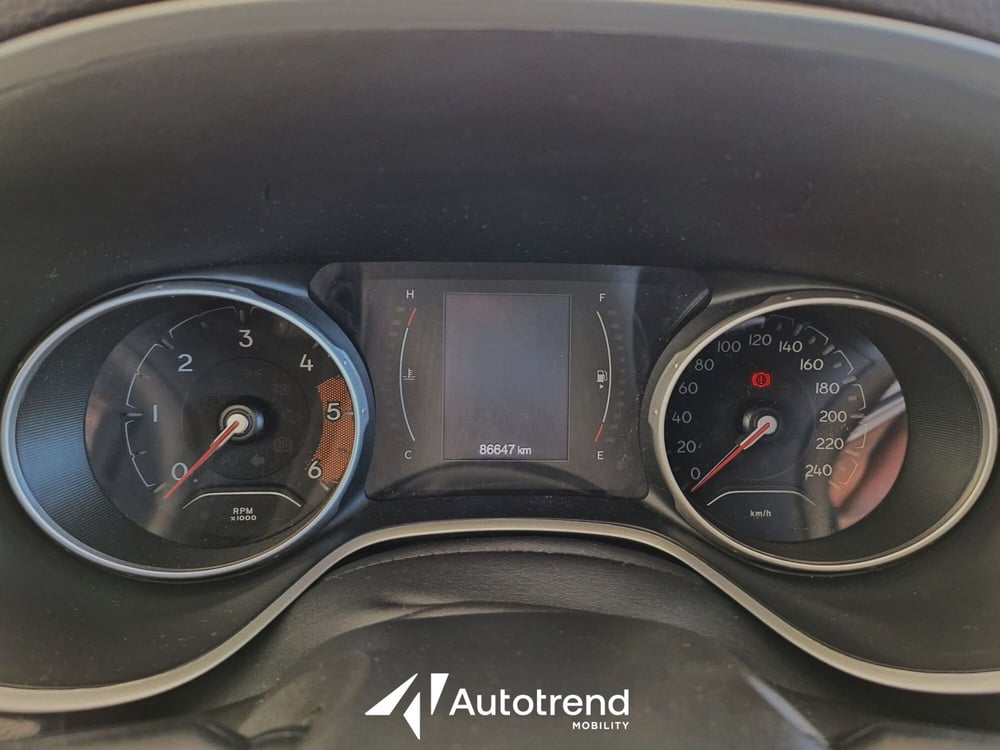 Jeep Compass usata a Bari (11)
