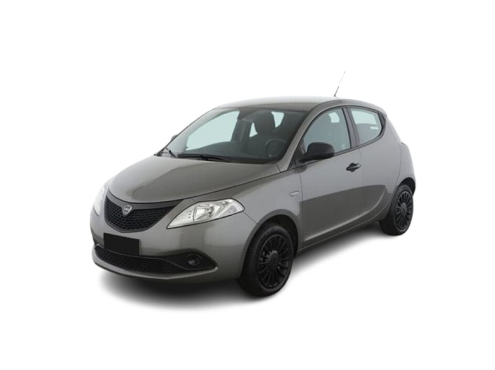 Lancia Ypsilon usata a Bari