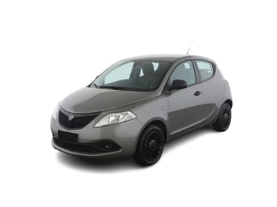 Lancia Ypsilon 1.0 FireFly 5 porte S&amp;S Hybrid Ecochic Silver del 2021 usata a Bari