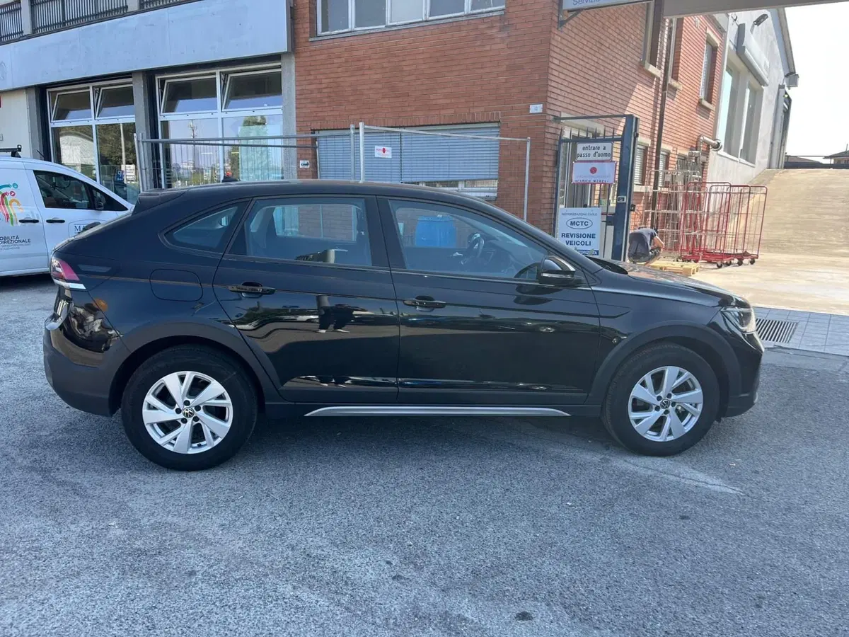 Volkswagen Taigo usata a Milano (5)