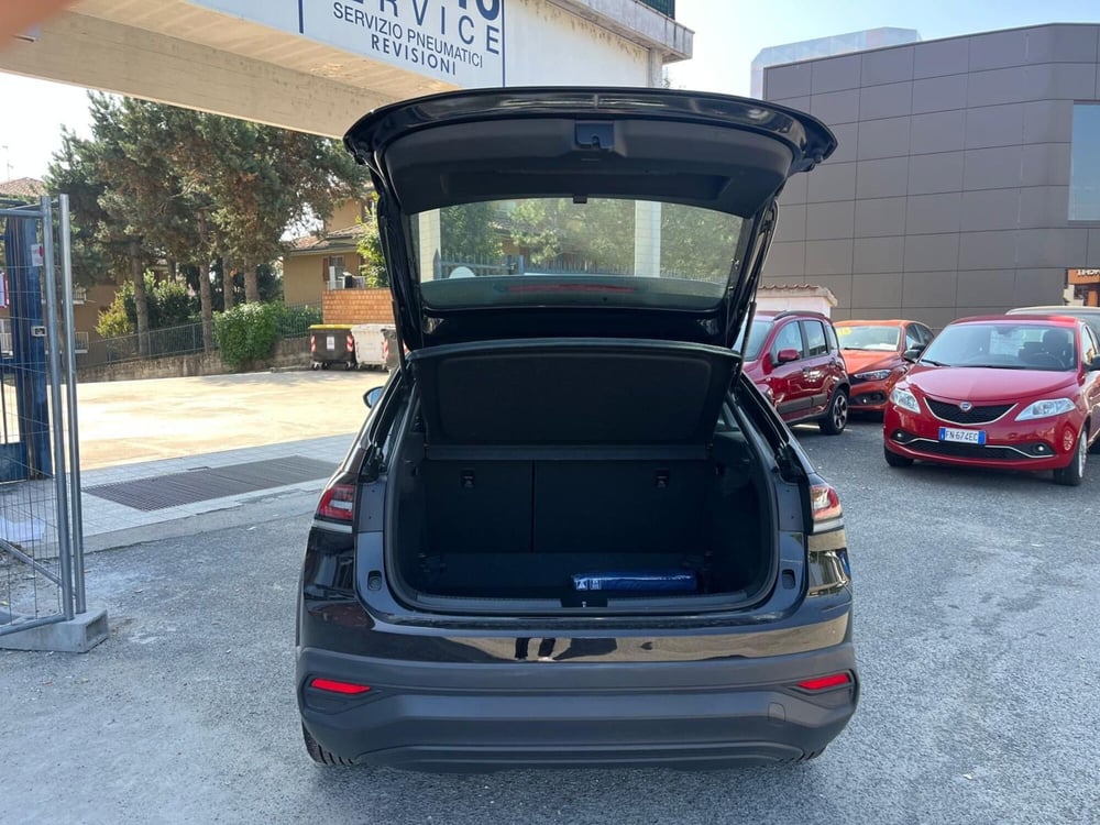 Volkswagen Taigo usata a Milano (9)
