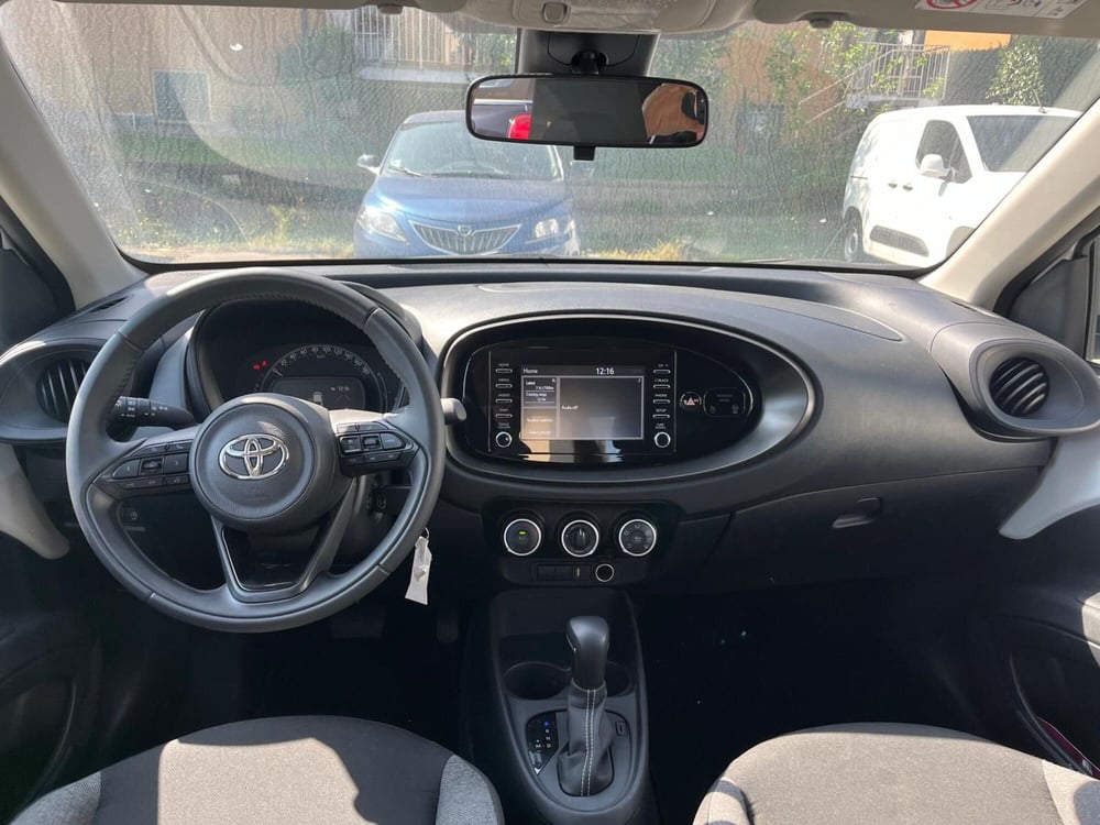Toyota Aygo X usata a Milano (15)