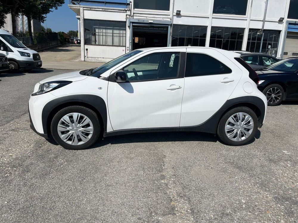 Toyota Aygo X usata a Milano (4)