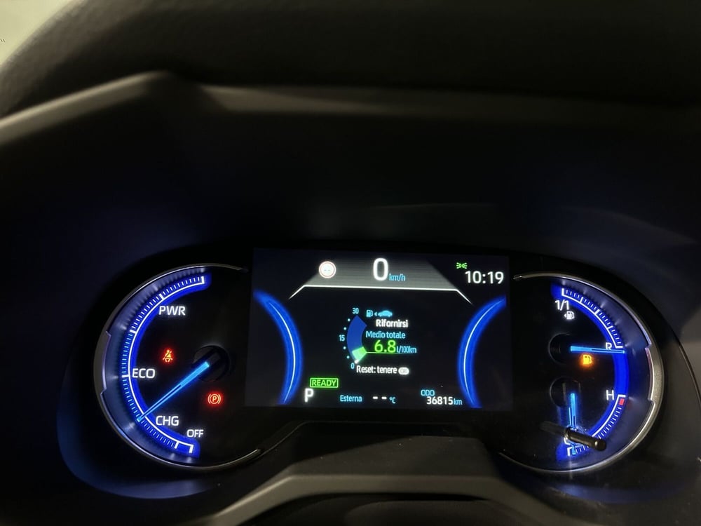 Toyota Rav4 usata a Milano (12)