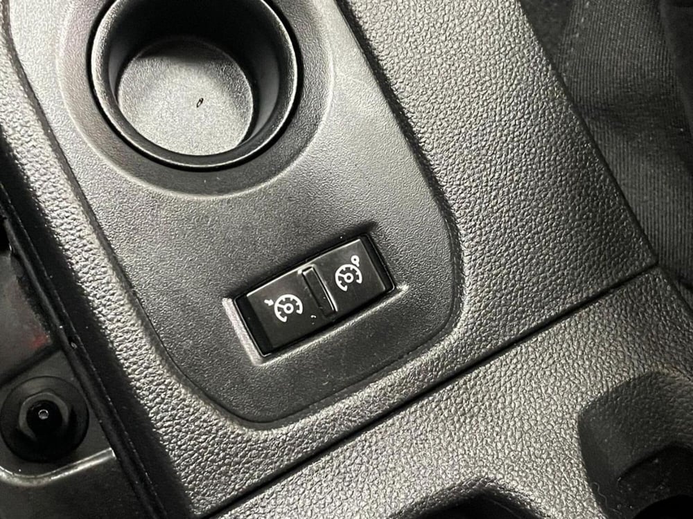 Dacia Duster usata a Como (20)