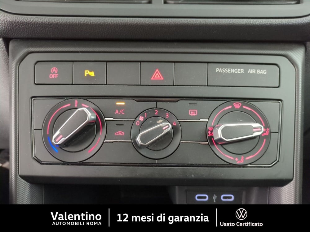 Volkswagen T-Cross usata a Roma (17)