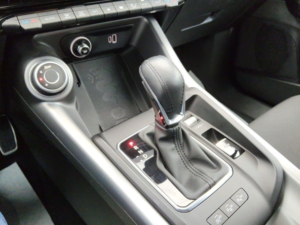 Alfa Romeo Tonale usata a Pescara (12)