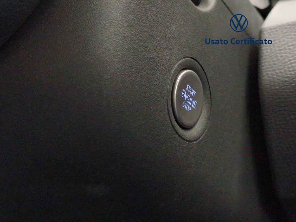 Volkswagen ID.3 usata a Avellino (18)