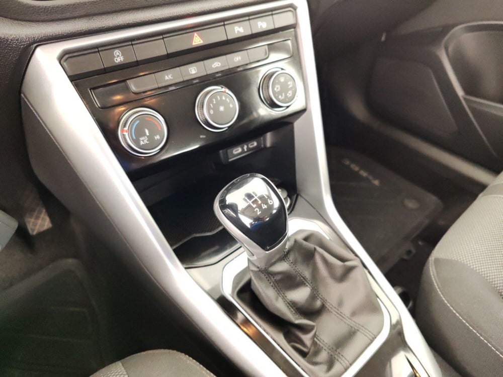 Volkswagen T-Roc usata a Massa-Carrara (11)