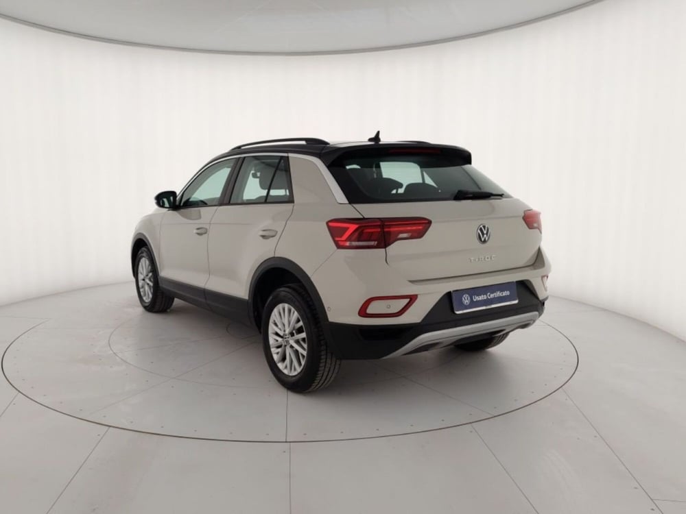 Volkswagen T-Roc usata a Massa-Carrara (2)