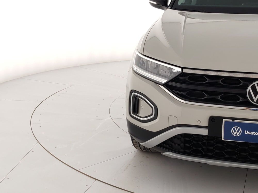 Volkswagen T-Roc usata a Massa-Carrara (5)