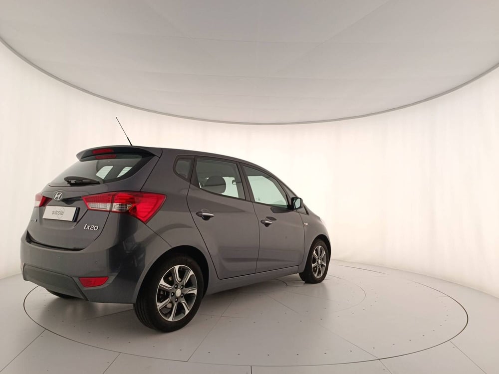 Hyundai ix20 usata a Treviso (6)