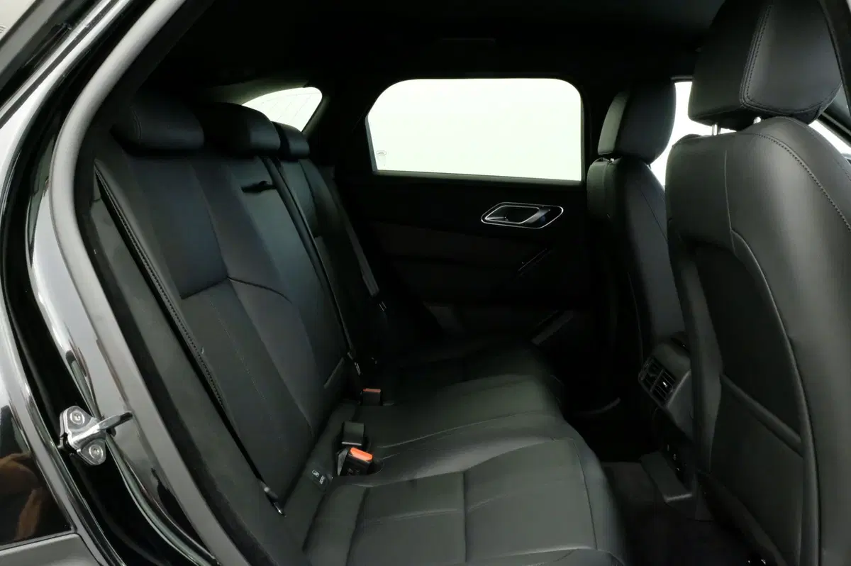 Land Rover Range Rover Velar usata a Mantova (5)