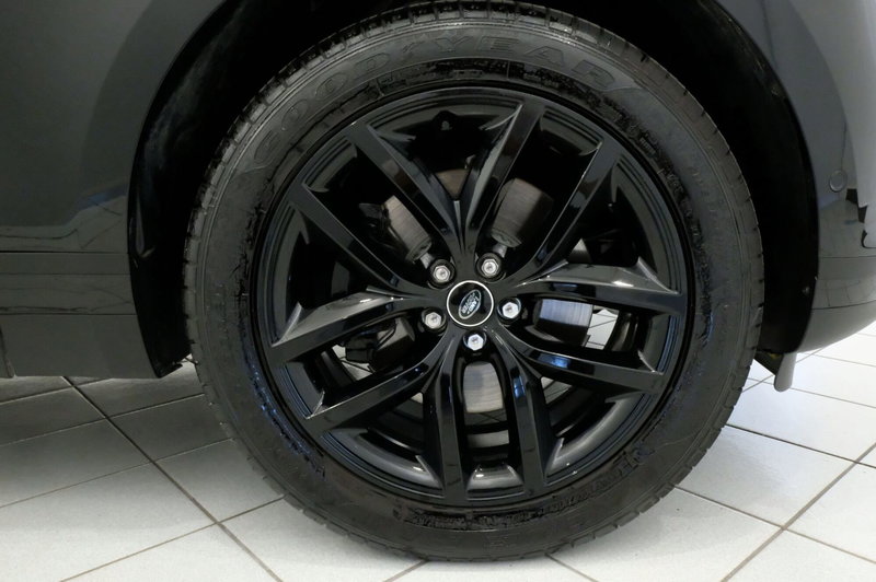 Land Rover Range Rover Velar usata a Mantova (9)