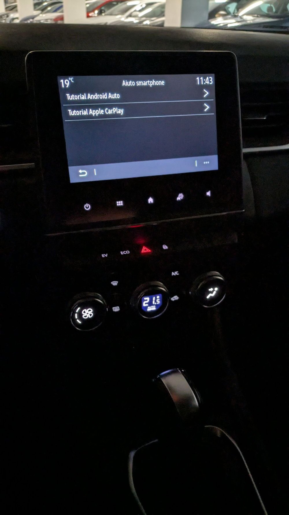 Renault Captur usata a Milano (9)