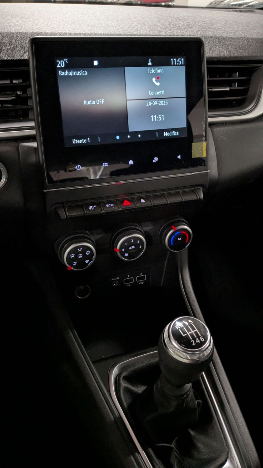 Renault Captur usata a Milano (8)