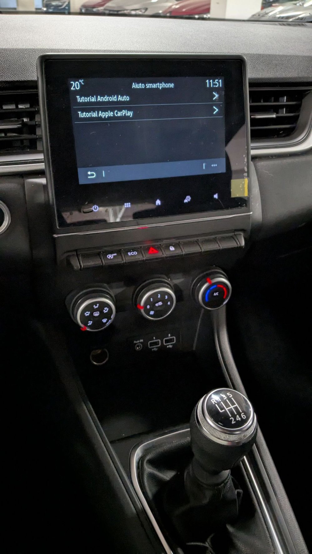 Renault Captur usata a Milano (9)