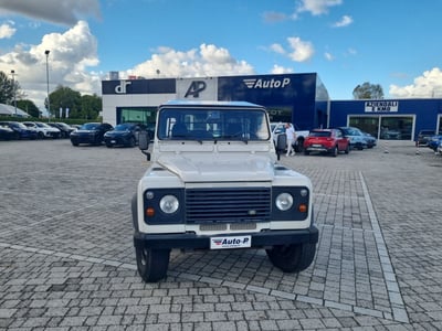 Land Rover Defender 90 2.5 Td5 Soft-Top E del 2004 usata a Lucca