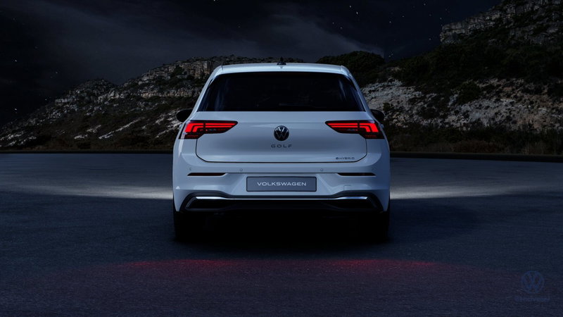 Volkswagen Golf nuova a Reggio Calabria (12)