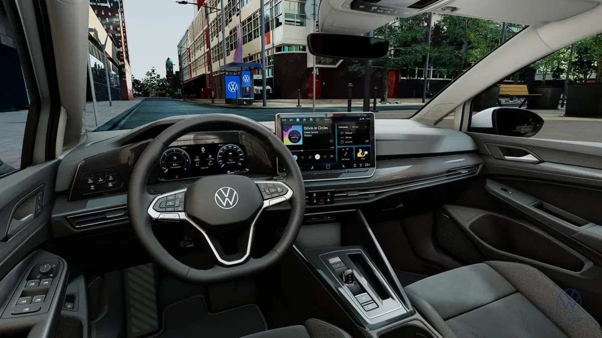 Volkswagen Golf nuova a Reggio Calabria (15)