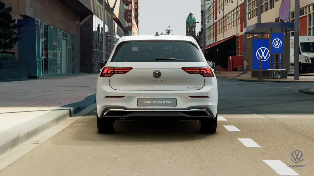 Volkswagen Golf nuova a Reggio Calabria (8)