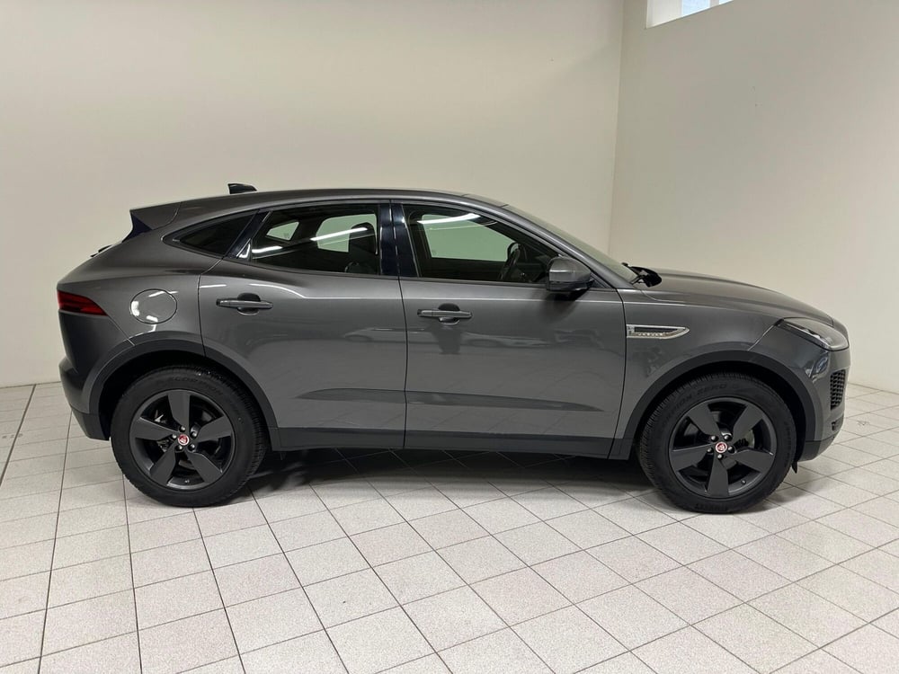 Jaguar E-Pace usata a Novara (6)