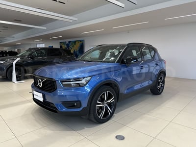 Volvo XC40 T5 Recharge Plug-in Hybrid R-design del 2021 usata a Forli&#039;