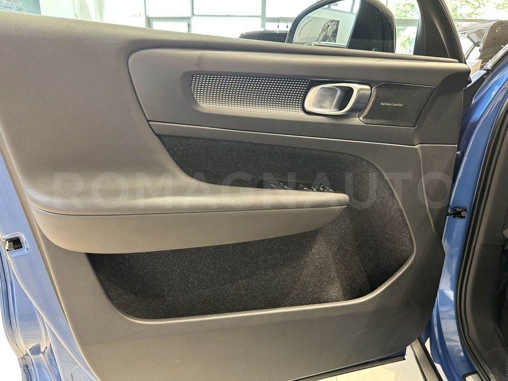 Volvo XC40 usata a Forlì-Cesena (11)