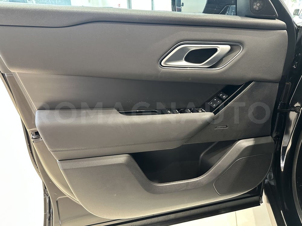 Land Rover Range Rover Velar usata a Forlì-Cesena (11)