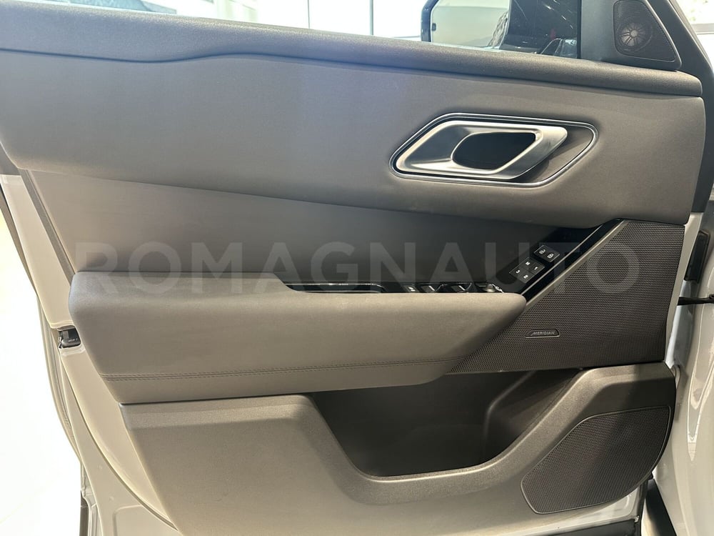Land Rover Range Rover Velar usata a Forlì-Cesena (12)