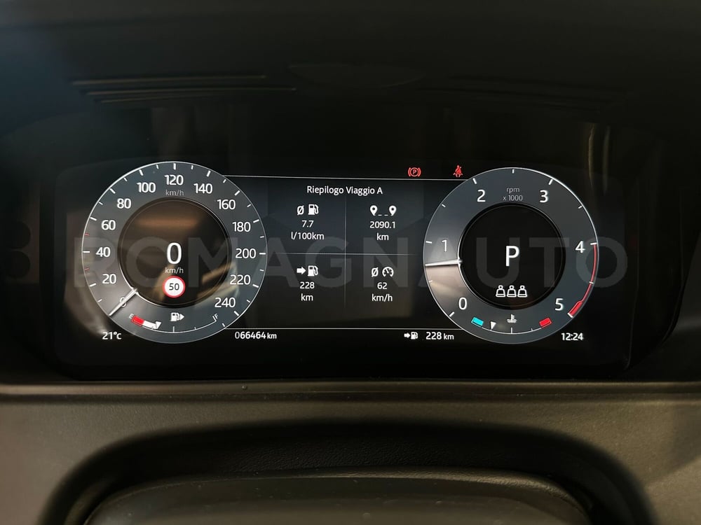 Land Rover Range Rover Velar usata a Forlì-Cesena (17)