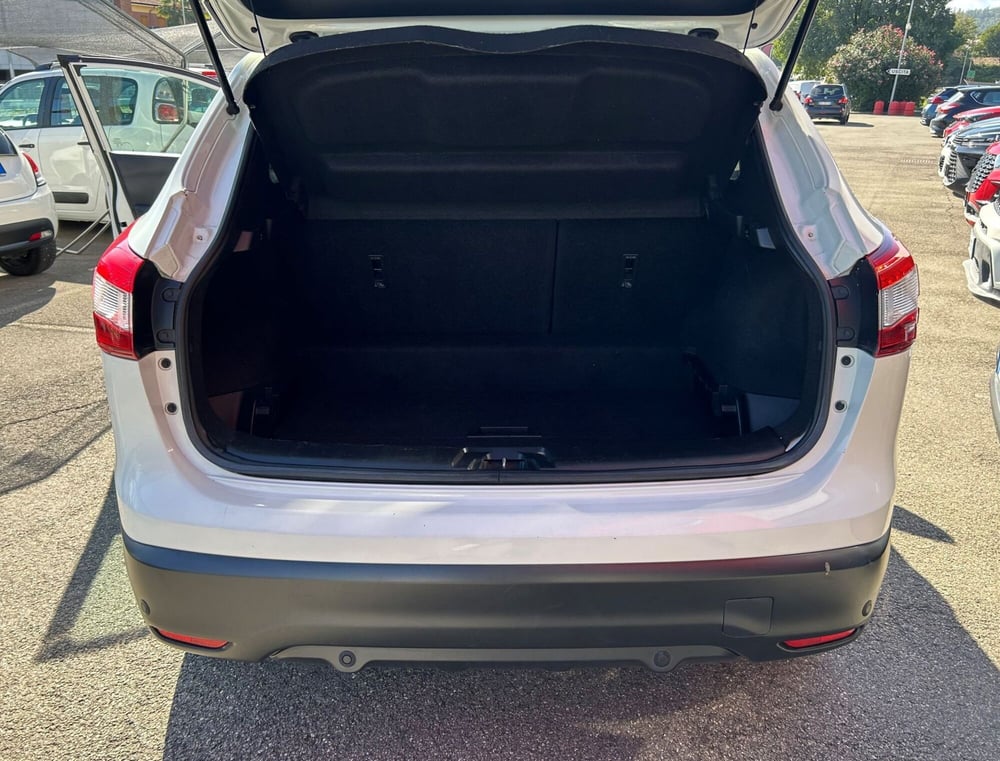 Nissan Qashqai usata a Modena (7)