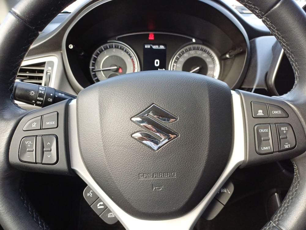 Suzuki S-Cross usata a Modena (12)