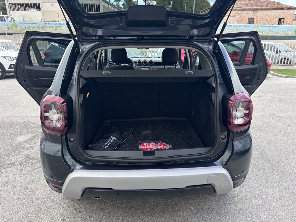 Dacia Duster usata a Ancona (11)