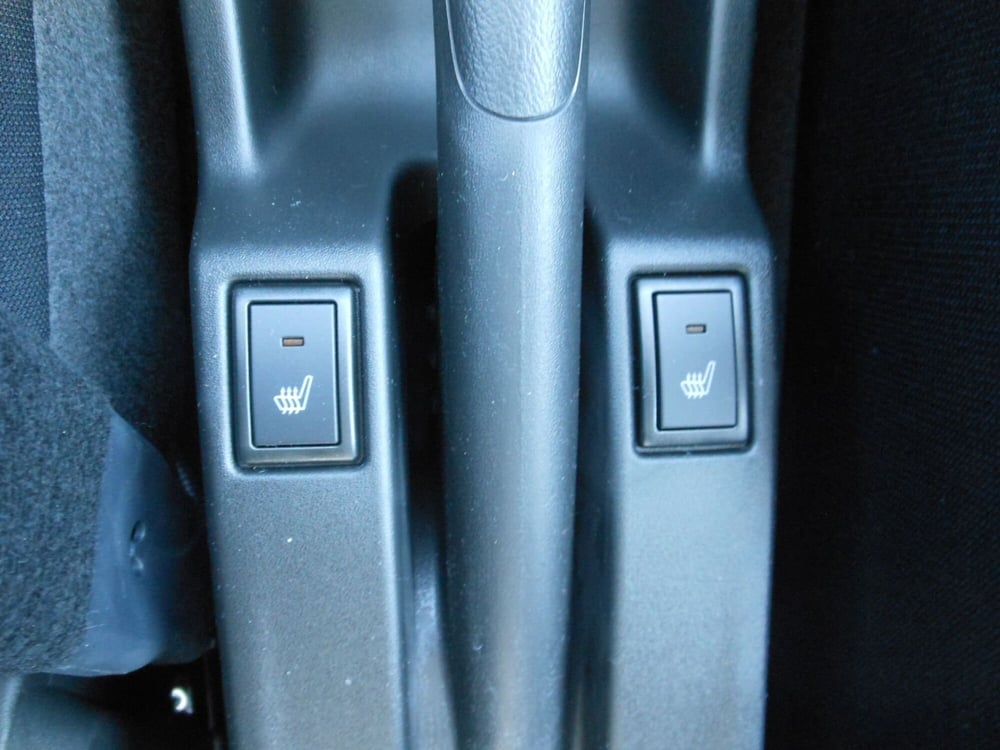 Suzuki Swift nuova a L'Aquila (12)