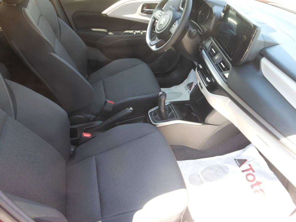 Suzuki Swift nuova a L'Aquila (13)