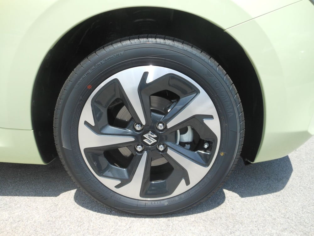 Suzuki Swift nuova a L'Aquila (15)