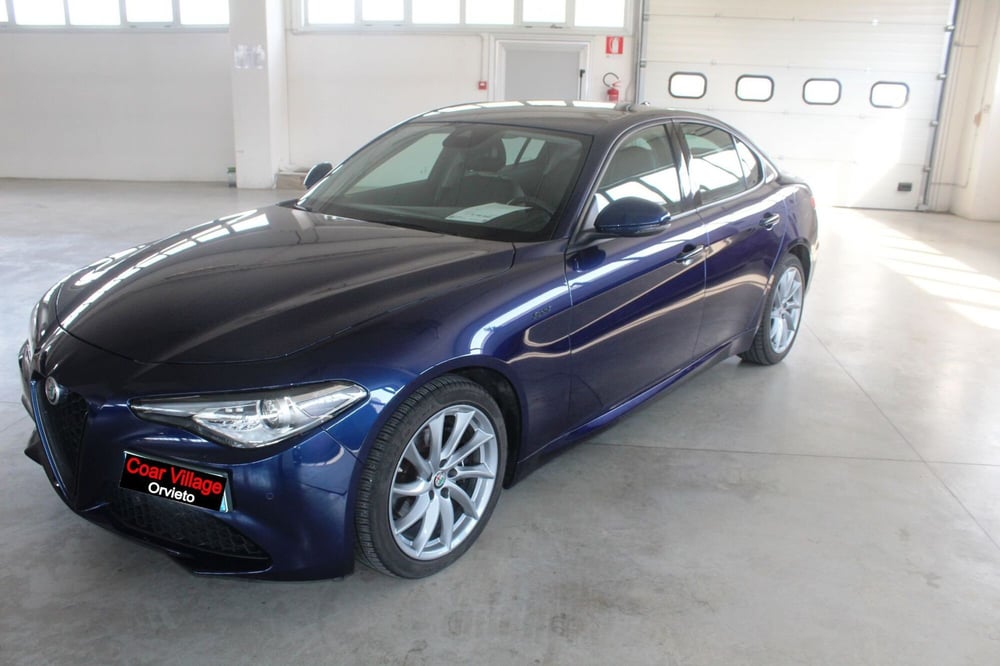 Alfa Romeo Giulia usata a Terni (2)