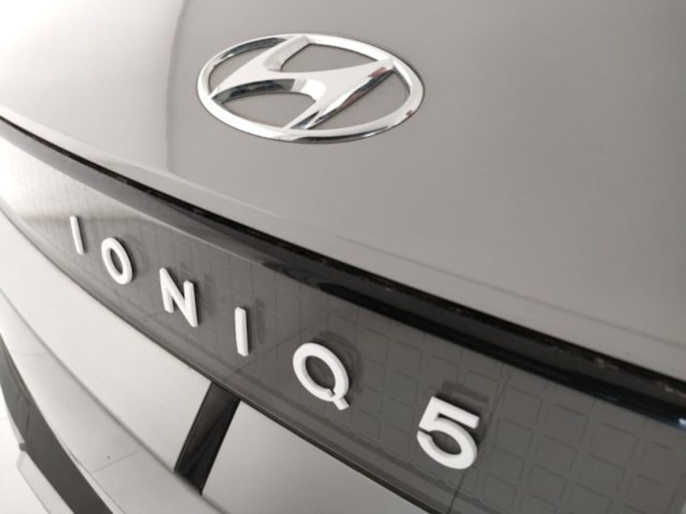 Hyundai Ioniq 5 usata a Modena (13)