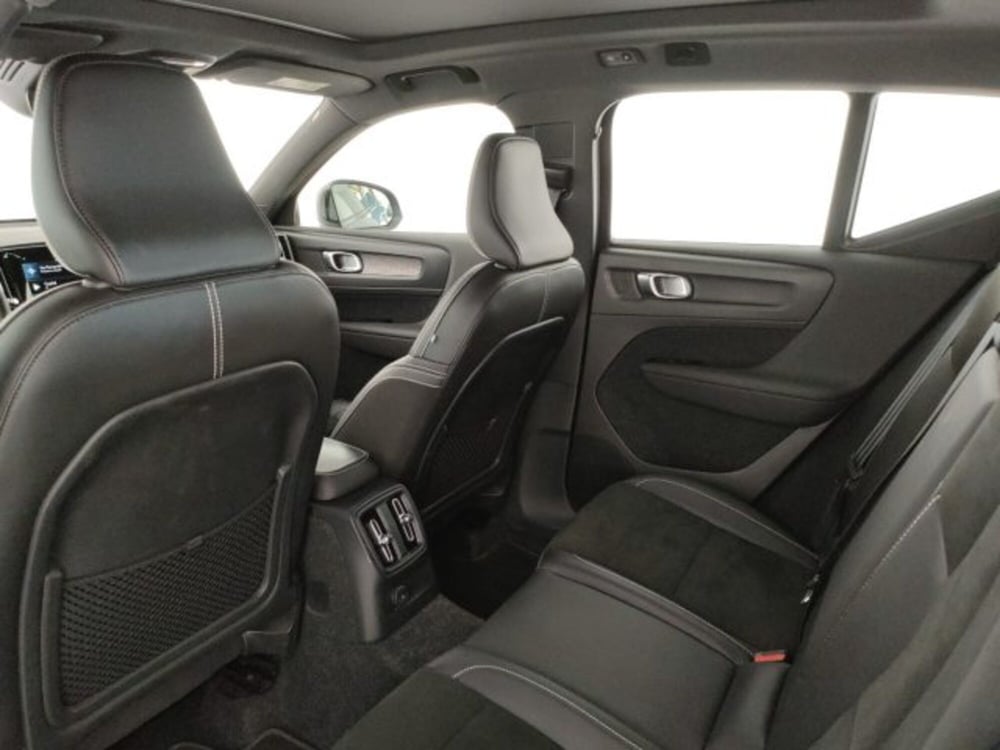 Volvo XC40 usata a Modena (13)