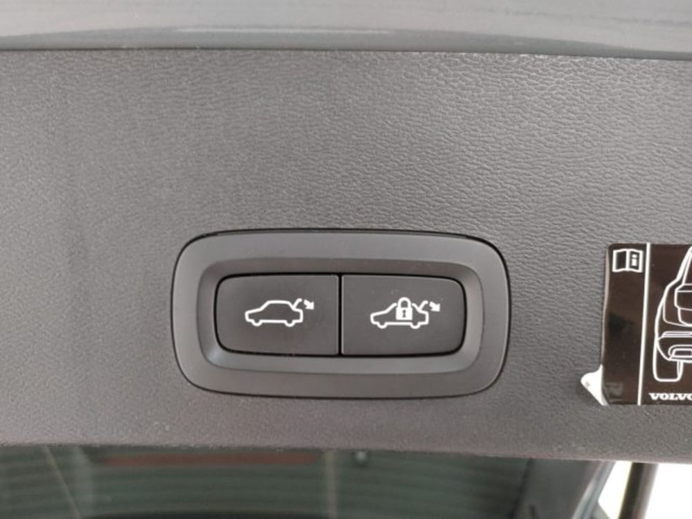 Volvo XC40 usata a Modena (9)