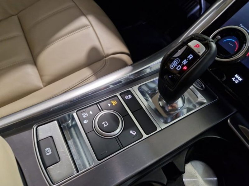 Land Rover Range Rover Sport usata a Livorno (20)