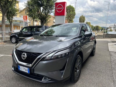 Nissan Qashqai 1.3 mhev N-Design 4wd 158cv xtronic del 2022 usata a Casalgrande