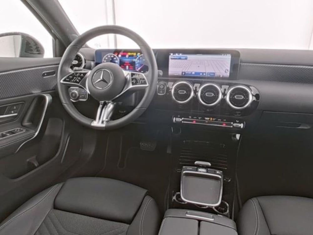 Mercedes-Benz Classe A usata a Milano (6)
