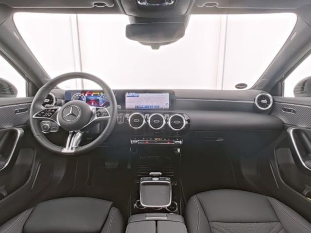 Mercedes-Benz Classe A usata a Milano (7)