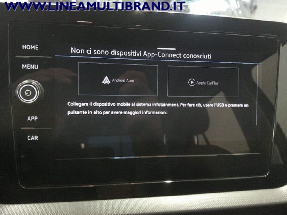 Volkswagen T-Cross usata a Piacenza (11)