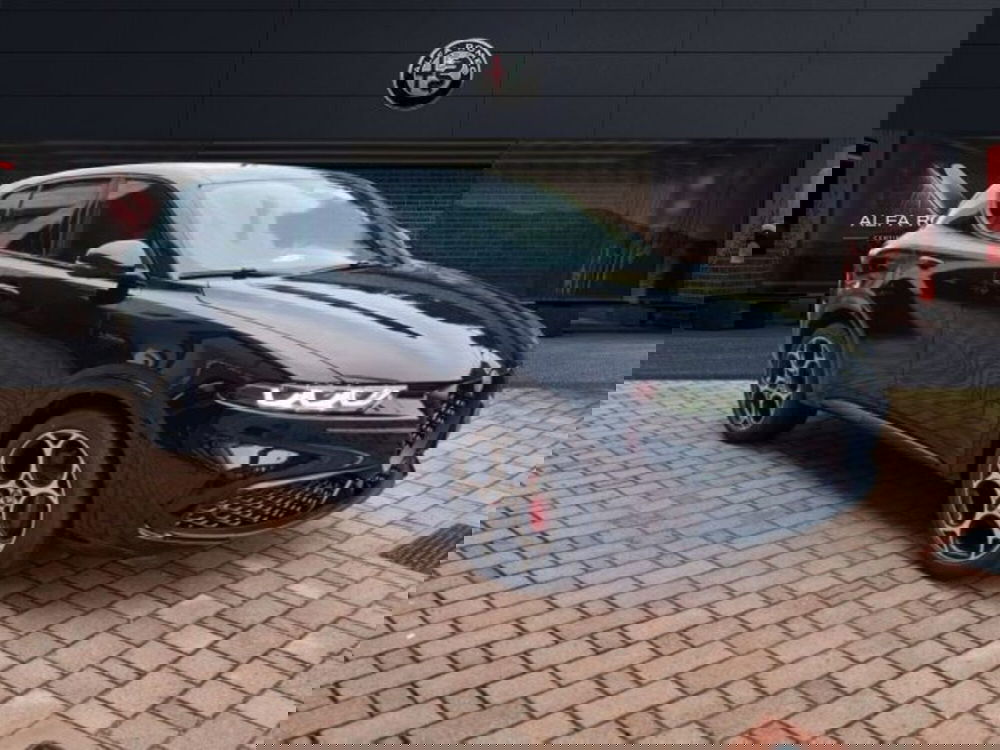 Alfa Romeo Tonale nuova a Monza e Brianza (3)