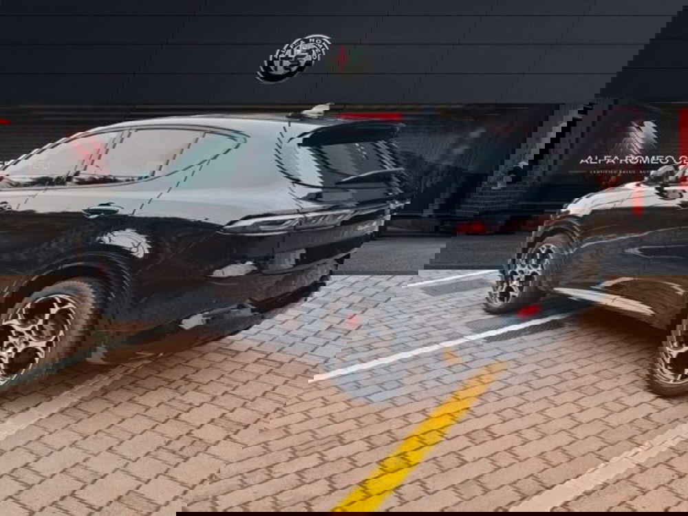 Alfa Romeo Tonale nuova a Monza e Brianza (7)