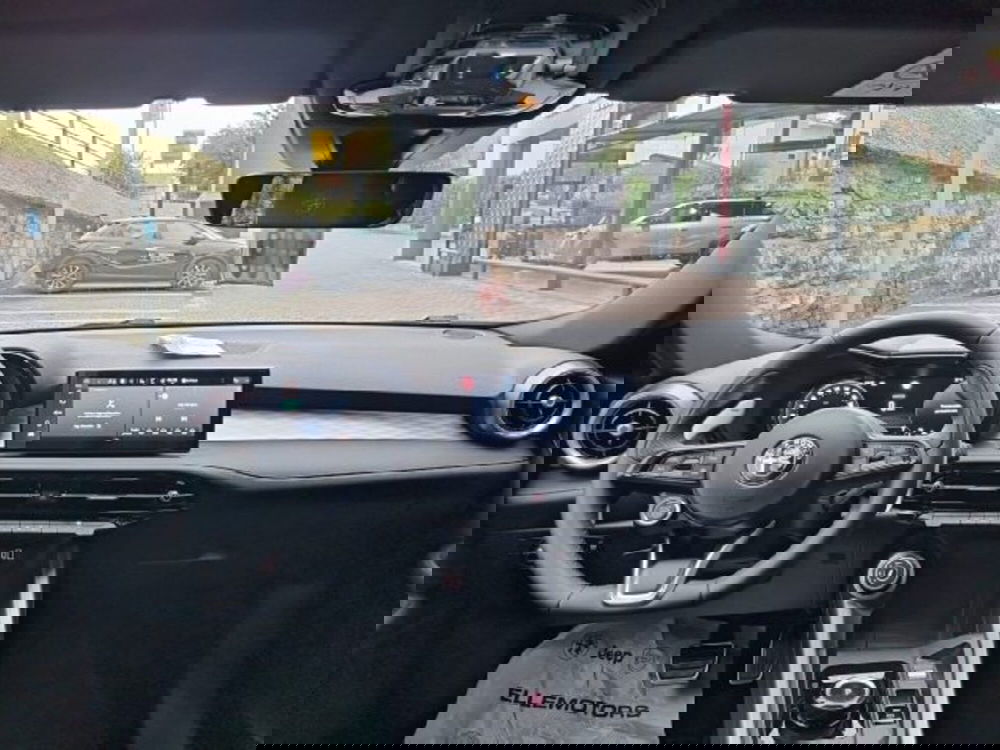 Alfa Romeo Tonale nuova a Monza e Brianza (8)