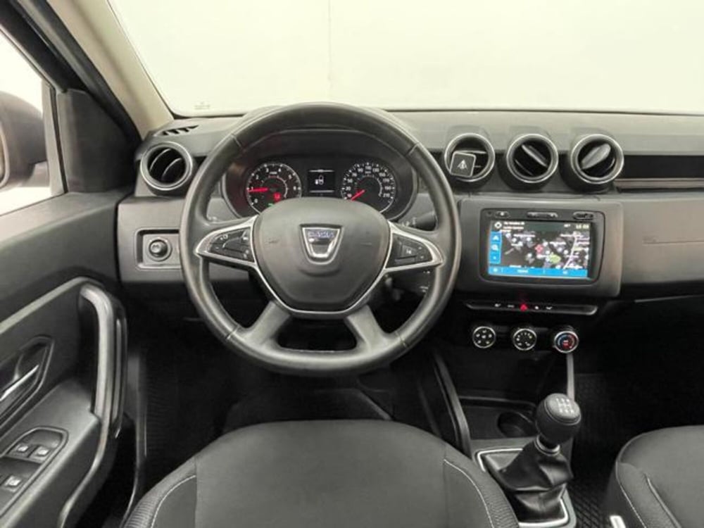 Dacia Duster usata a Como (10)